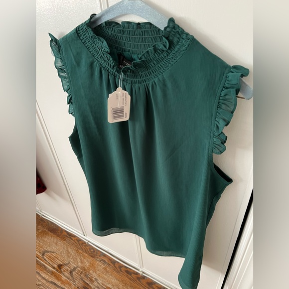 Brand new women’s J. Crew emerald sleeveless blouse, size M - Picture 2 of 6